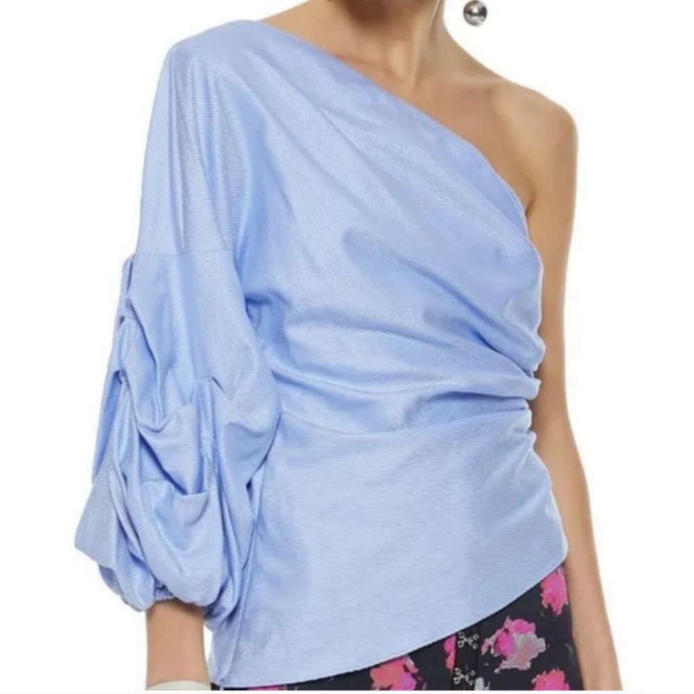 Petersyn Tilly top